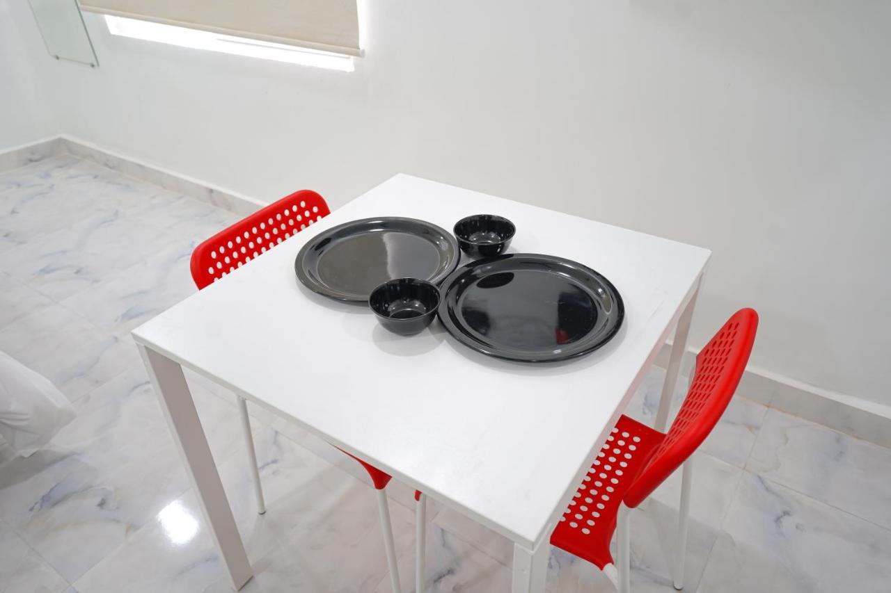 Mahasri Studio Apartments- Brand New Fully Furnished Air Conditioned Studio Apartments Тирупати Экстерьер фото