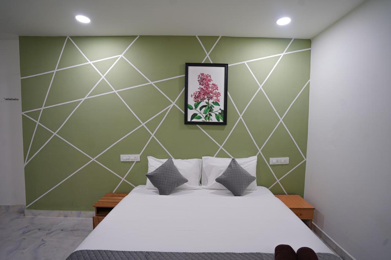 Mahasri Studio Apartments- Brand New Fully Furnished Air Conditioned Studio Apartments Тирупати Экстерьер фото