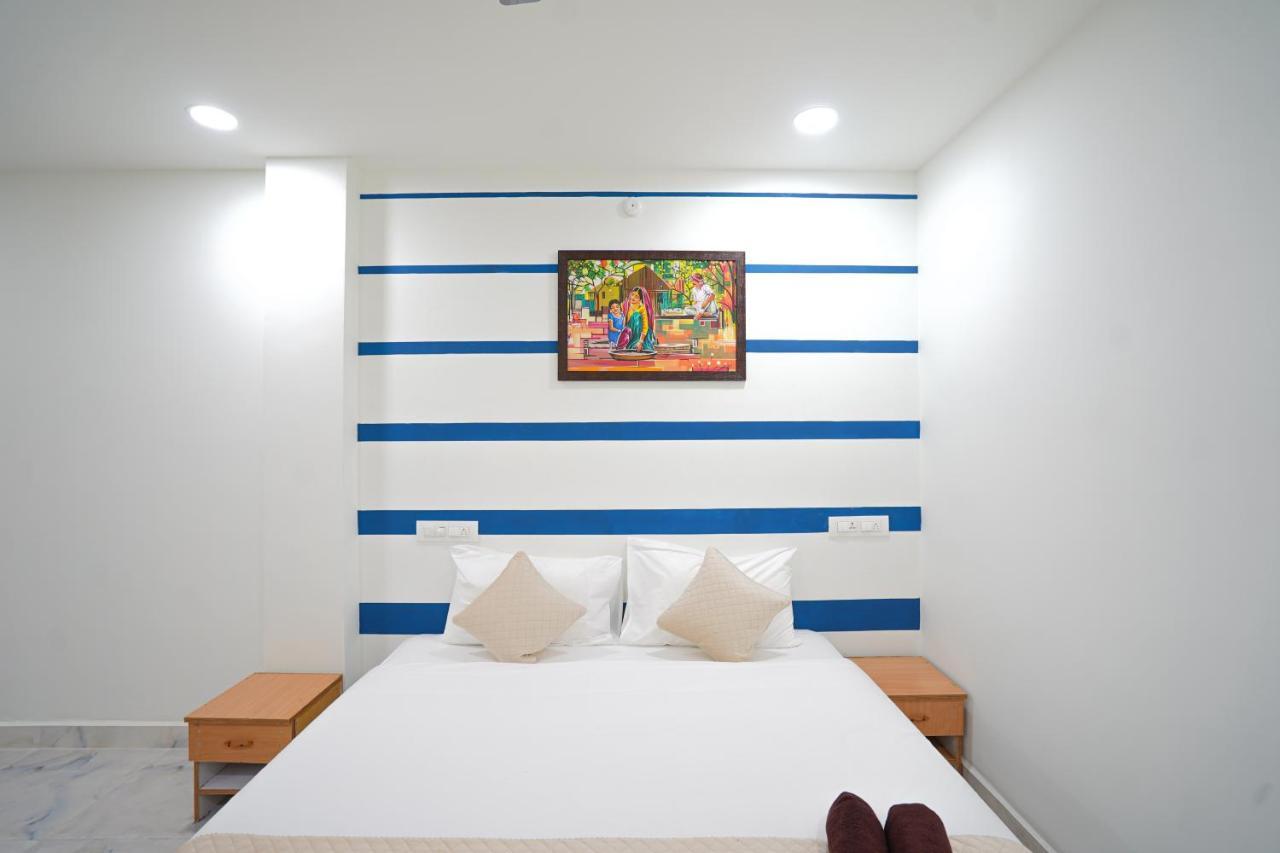 Mahasri Studio Apartments- Brand New Fully Furnished Air Conditioned Studio Apartments Тирупати Экстерьер фото