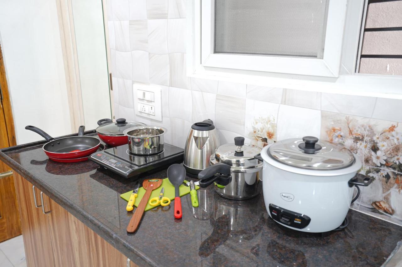 Mahasri Studio Apartments- Brand New Fully Furnished Air Conditioned Studio Apartments Тирупати Экстерьер фото