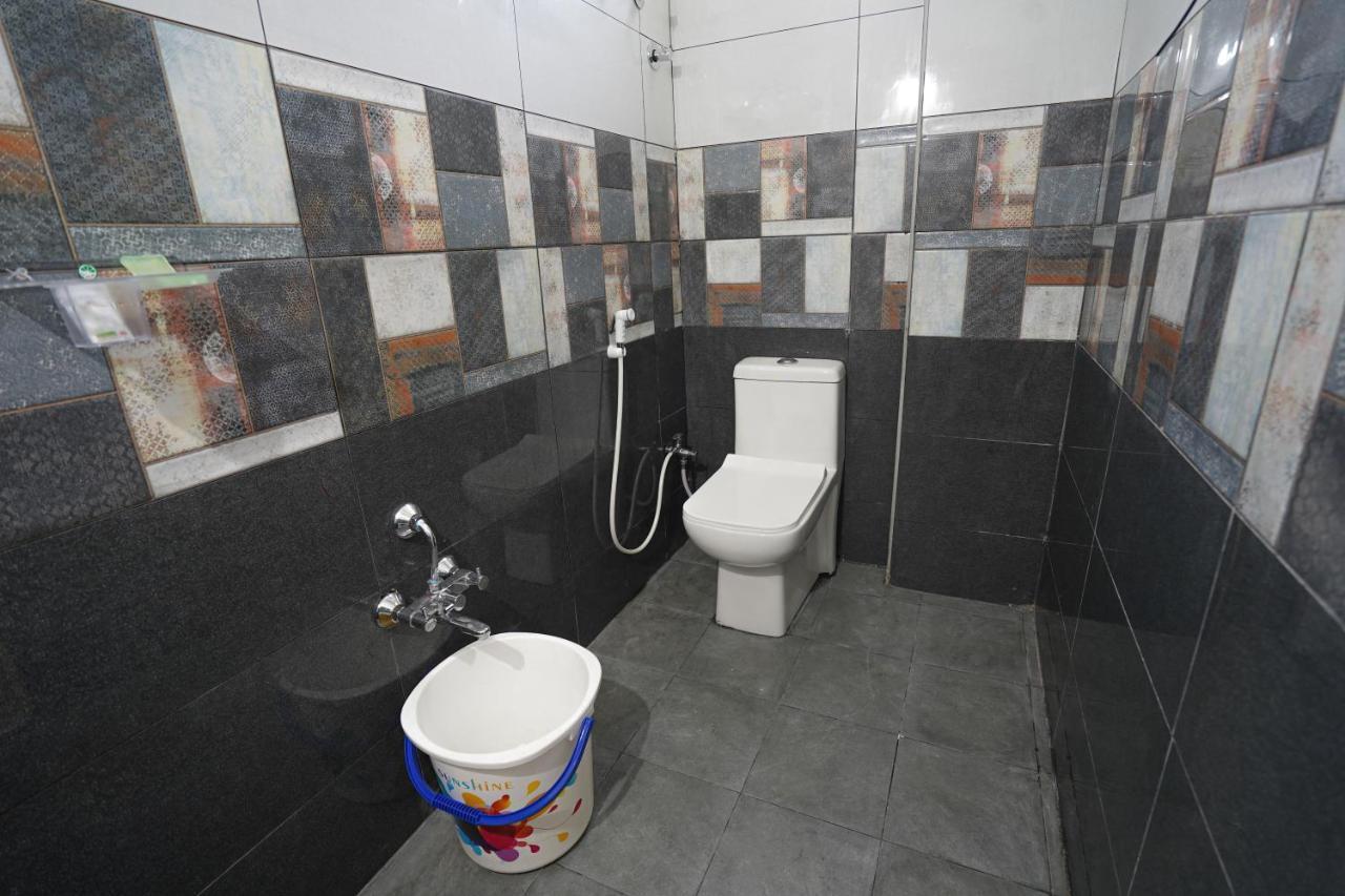 Mahasri Studio Apartments- Brand New Fully Furnished Air Conditioned Studio Apartments Тирупати Экстерьер фото